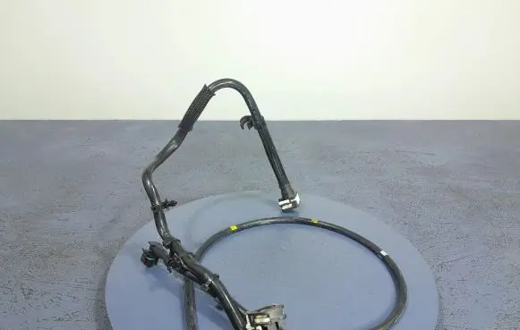 Volvo XC40 Air intake hose/pipe 32242693