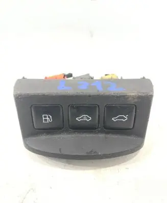 BMW 3 E90 E91 Fuel tank opening switch PA6GF30