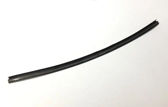 Renault Trafic III (X82) Rubber seal sliding door (on door) 