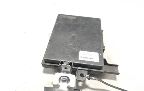 Mitsubishi Outlander Fan control module 7820A055 CAB501A065A VF12