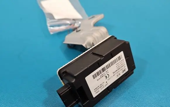Hyundai i30 Central body control module 95800A5010 IMPRK1567935