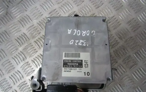 Toyota Corolla E120 E130 Engine control unit/module 8966602110 89666-02110
