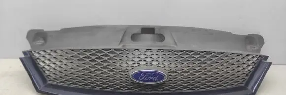 Ford Mondeo Mk III Front bumper upper radiator grill IS7X8A133AK