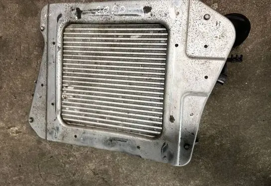 Nissan X-Trail T30 Intercooler radiator