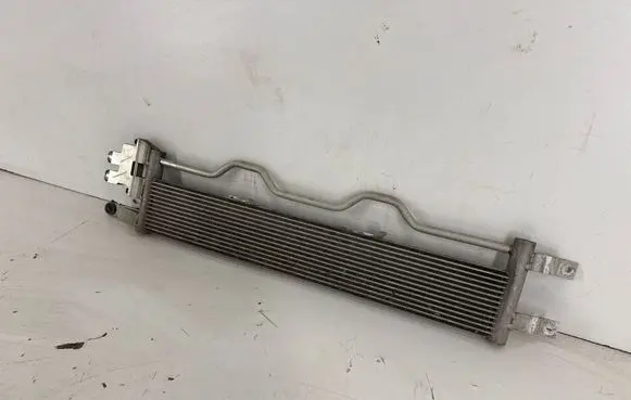 Chrysler Pacifica Engine oil radiator 68217322AB 68217322AA