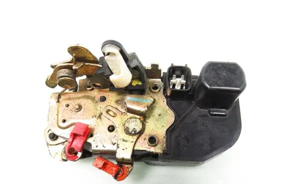 Chrysler 300M Front door lock