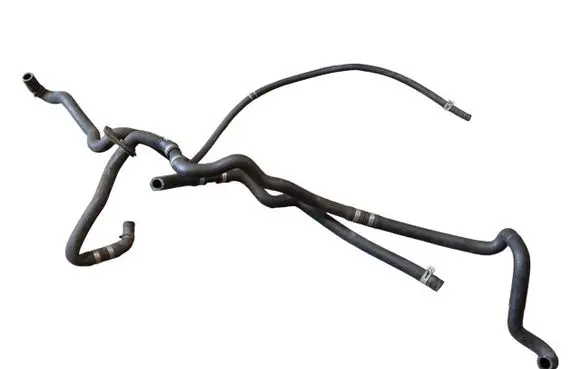 Mercedes-Benz S W220 Engine coolant pipe/hose A2208300096