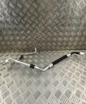 Audi Q7 4M Air conditioning (A/C) pipe/hose 4M1816740N