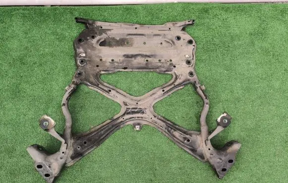 Audi A4 S4 B9 Front subframe 8W1399347E