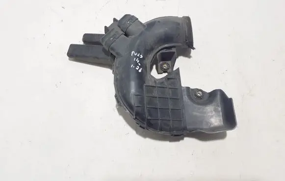 Nissan Pulsar Air intake duct part 165543DD0A