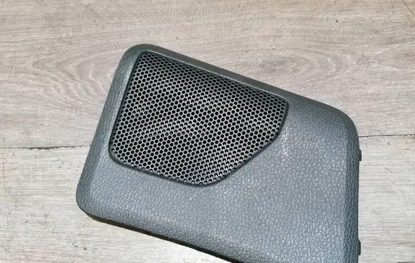 Volvo V70 Parcel shelf speaker trim grill 1882