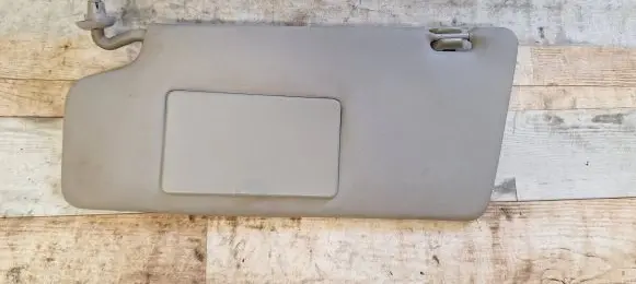 Ford Focus Sun visor