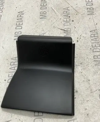 Tesla Model S Other center console (tunnel) element 100857300E