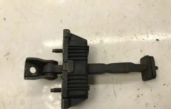 Toyota Avensis T250 Front door check strap stopper 6861005040