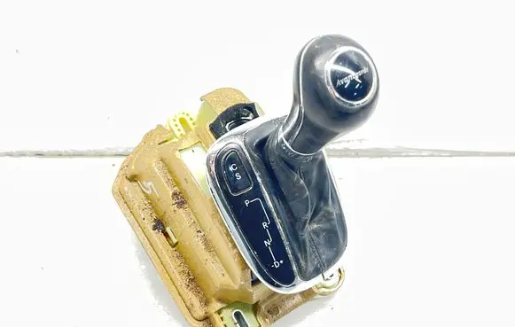 Mercedes-Benz CLK A209 C209 Gear shifter/selector A2032678524