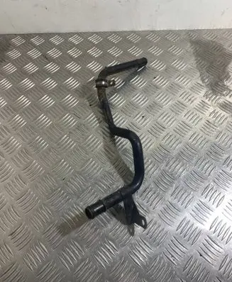 Volkswagen PASSAT B6 Engine coolant pipe/hose 03G121151T