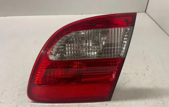 Mercedes-Benz E W211 Tailgate rear/tail lights A2118201464