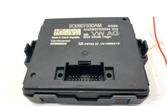 Volkswagen PASSAT B8 Xenon control unit/module 5Q0907530AM