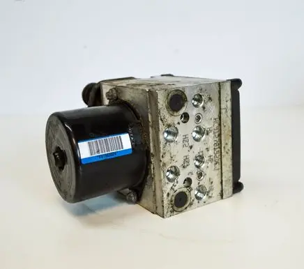 Volkswagen PASSAT B6 ABS Pump 3C0614109T