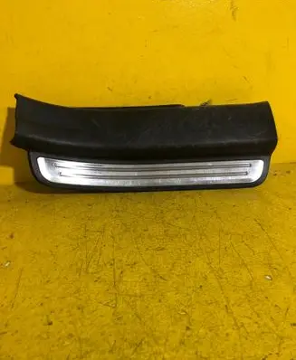 Chevrolet Captiva Rear sill trim cover 96630474