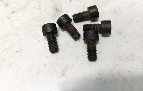 Audi 100 200 5000 C3 Nuts/bolts 