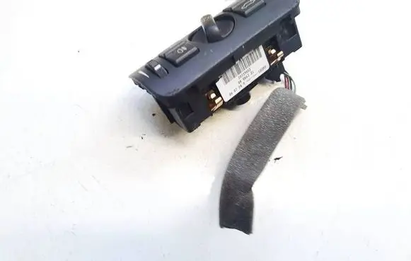 Volvo S80 Light switch 30739402 04066321