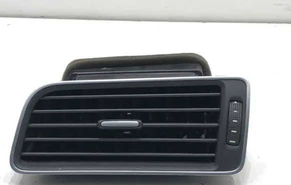 Volkswagen PASSAT B7 Rear air vent grill 561819703