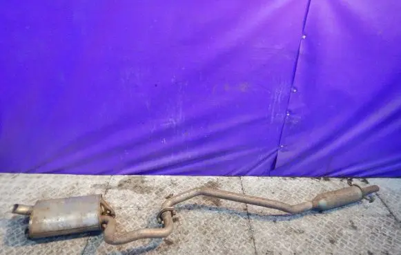 Toyota Avensis T250 Muffler/silencer 