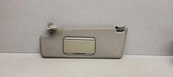 Volkswagen Golf III Sun visor 1H0857551