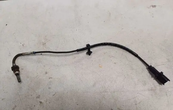 Opel Astra J Exhaust gas temperature sensor 55574183