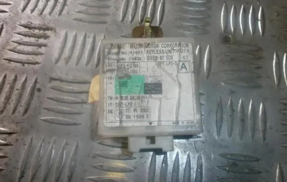 Mazda 626 Other control units/modules GG2M675D2