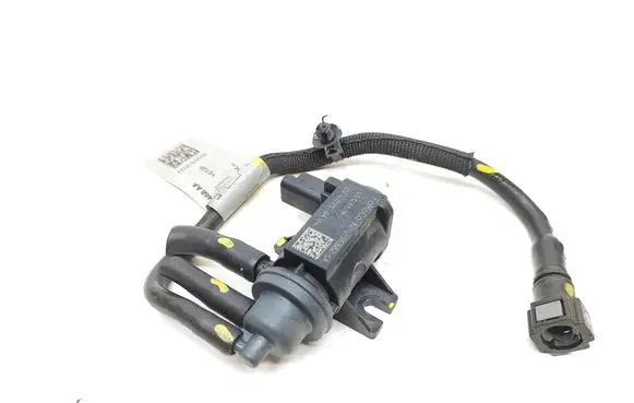 Ford Escape IV Turbo solenoid valve F2GE9E882CA 4012882M 4721041