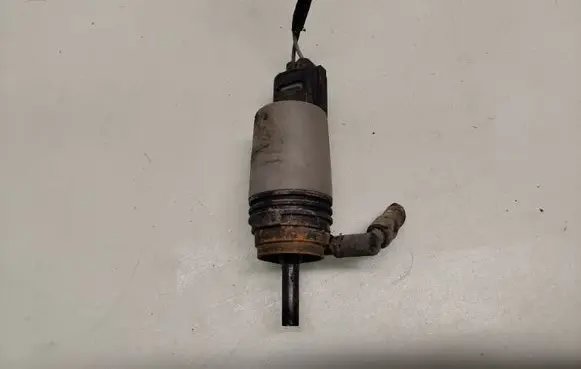 BMW 5 E60 E61 Windscreen/windshield washer pump 67126954159