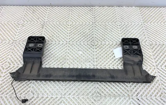 Mercedes-Benz GLE W167 Rear bumper mounting bracket A1678808100