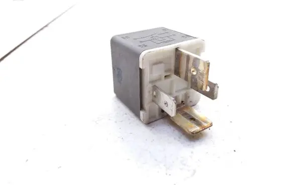 Mercedes-Benz Vito Viano W638 Other relay 4RA00351070