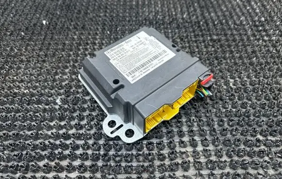 Mercedes-Benz ML W166 Airbag control unit/module A1669003803 A1669012201 A1669027601