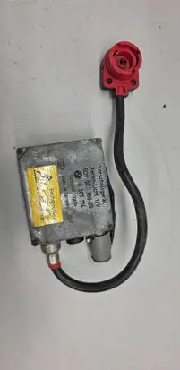BMW 5 E39 Headlight ballast module Xenon 5DV00776029 8387114