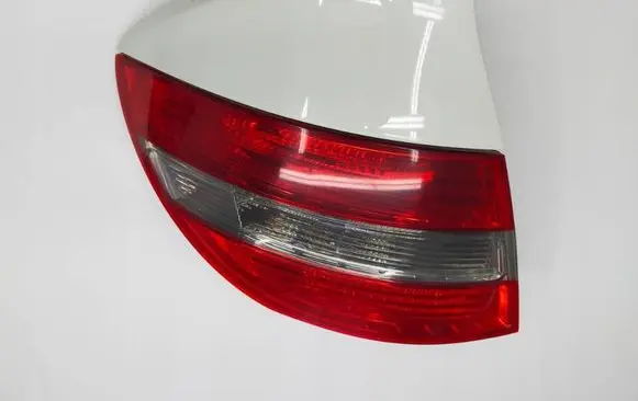 Mercedes-Benz CLC CL203 Rear/tail lights A2038205164