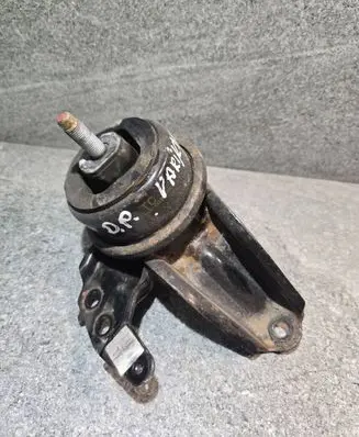 KIA Optima Engine mount bracket