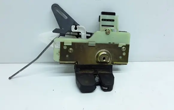 Volvo XC70 Tailgate/trunk/boot lock/catch/latch 99906662