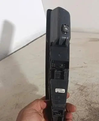 Volvo S40, V40 Electric window control switch