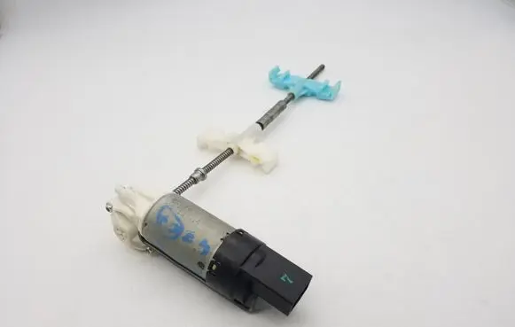 Audi Q7 4L Seat adjustment motor 982675102