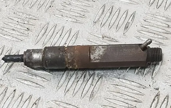 Audi A3 S3 8L Fuel injector 028130201T