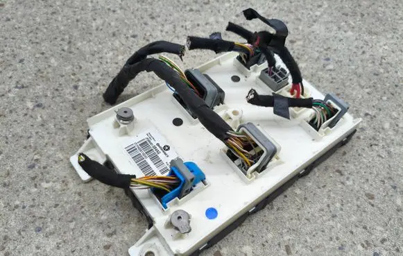 Chrysler Pacifica BSM Control unit 68491084AG YH026110243