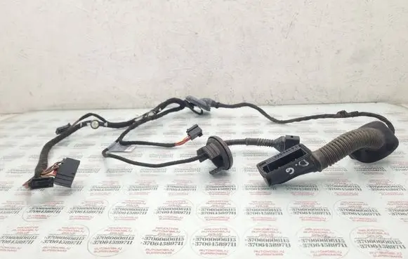 Audi A4 S4 B8 8K Rear door wiring loom 8K0971687B