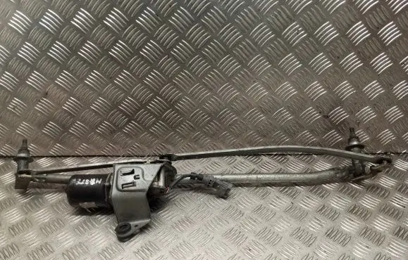 Renault Master II Front wiper linkage and motor