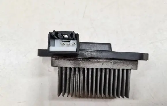 Mazda 3 I Heater blower motor/fan resistor HB180BP4M PM010020B