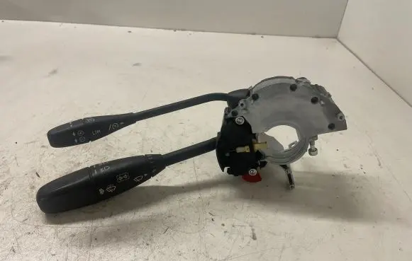 Mercedes-Benz CLS C219 Indicator stalk A1715402445