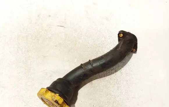Subaru Forester SF Oil filler cap 