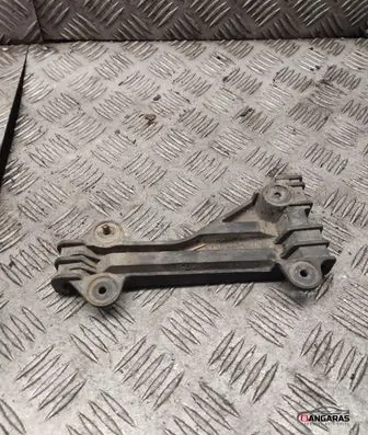 Audi A6 S6 C4 4A Front bumper mounting bracket 4a0807283a